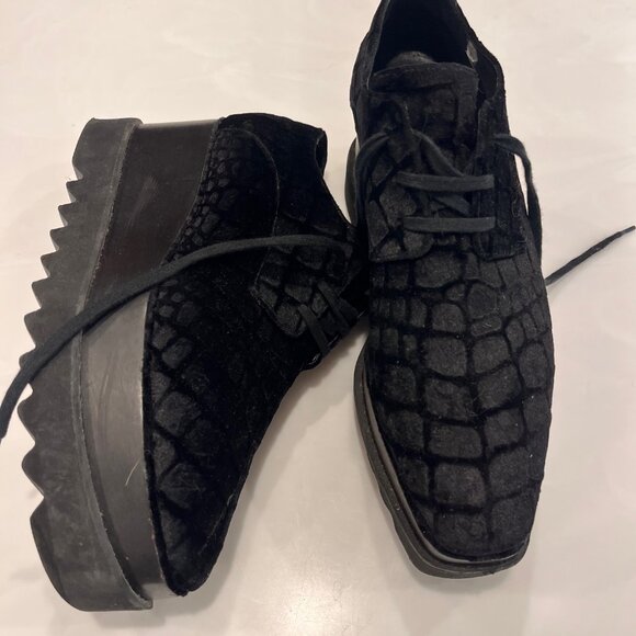 Stella McCartney Elyse Platform Sneakers - Picture 1 of 2